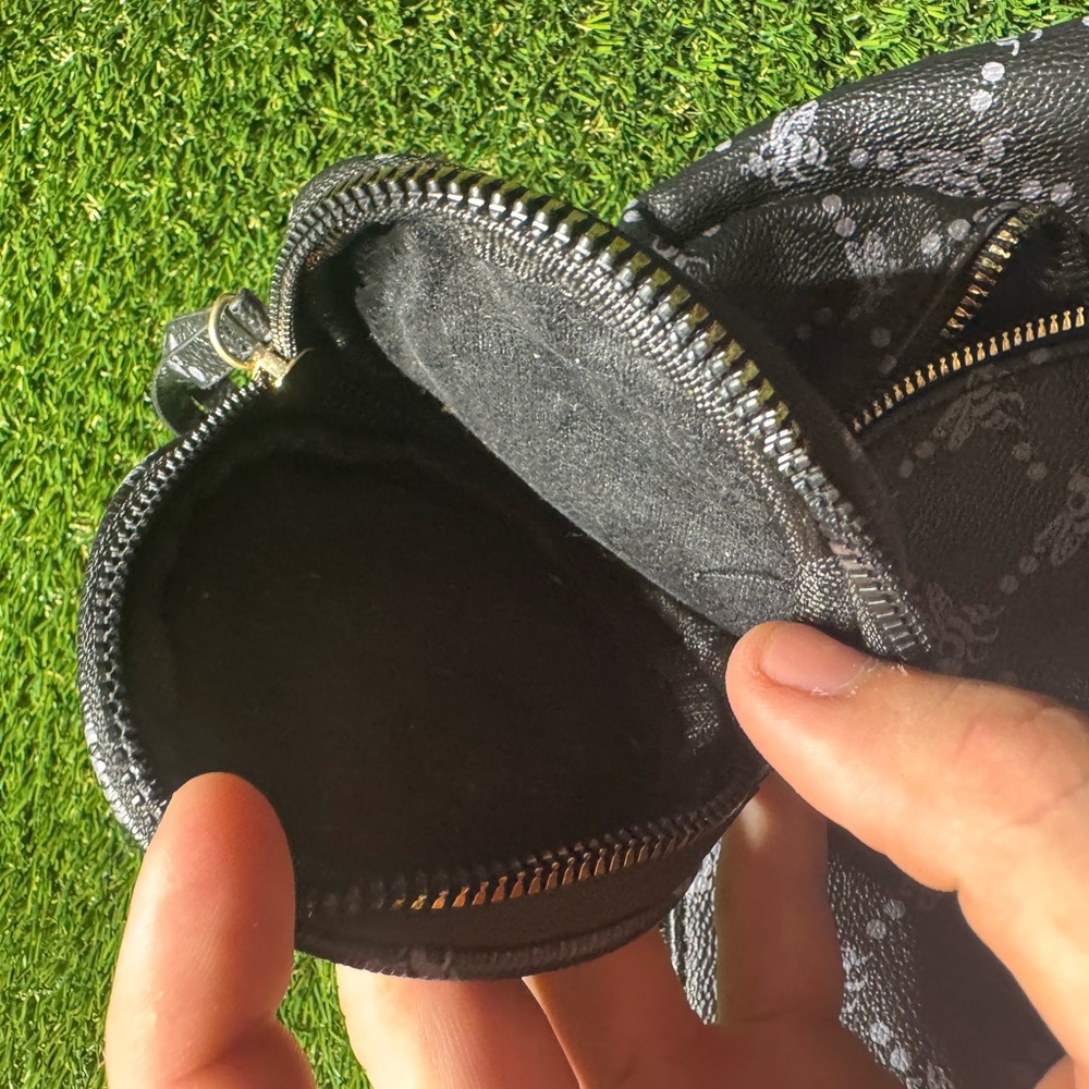 Stylish Black Patterned Backpack Set - image 4